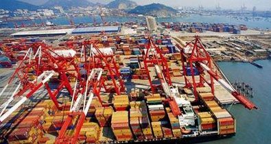 進出口增速“非正?！北澈?當前外貿全局難言樂觀